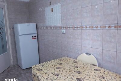 Garsonieră decomandată în Tei - 2