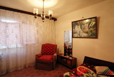 EFORIE NORD- apartament cu 4 camere la etajul 1, cu 2 gr sanitare, 2 balcoane - 5