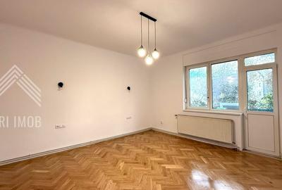 Apartament 3 camere, CENTRU, str.Neagra, balcon, parcare, pet friendly, renovat Apartament 3 camere, CENTRU, str.Neagra, balcon, parcare, pet friendly, renovat - 2