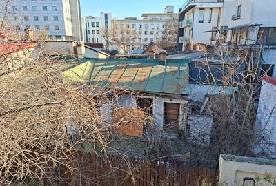 Teren Construcții intravilan de 200 mp, în Calea Victoriei - 9