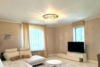 Apartament cu 3 camere, mobilat în Tineretului