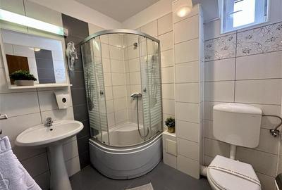 Casă individuală cu 25 camere cu Canalizare în Central - 13