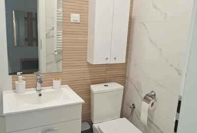 Garsonieră decomandată în Parcul Carol