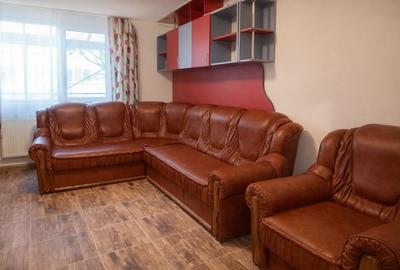 Apartament cu 2 camere semidecomandat, mobilat în Buziașului