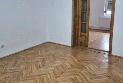 Spațiu comercial, de 170 mp, în UTA - 2