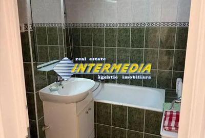 Apartament 2 camere decomandat de vanzare etaj 2 finisat complet Alba Iulia - 2