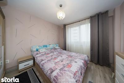 Apartament cu 3 camere decomandat în Florilor - 12