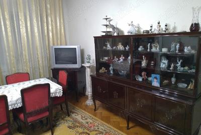 Inchiriez apartament 2 camere Constanta, ultracentral, bdul Ferdinand, etaj 1 din 2. - 3