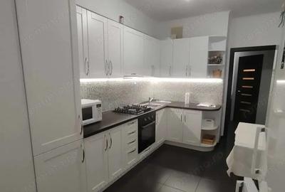 Apartament cu 2 camere decomandat în Gorjului