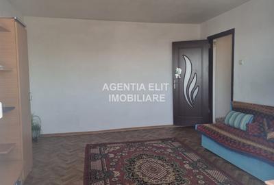 Apartament cu 2 camere semidecomandat, mobilat în Central - 1