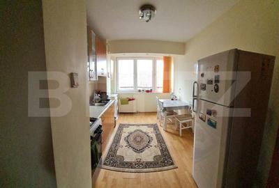 Apartament cu 3 camere în Tractorul - 9