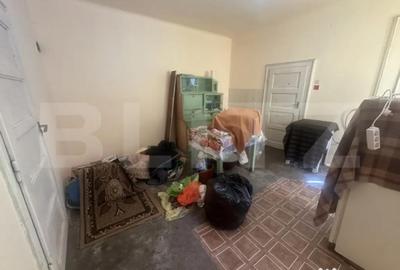 Casă cu 4 camere în Titulescu - 8