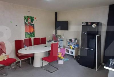 Apartament cu 3 camere decomandat, mobilat în Central - 1