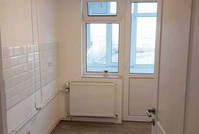 Apartament cu 3 camere decomandat în Tecuci - 1