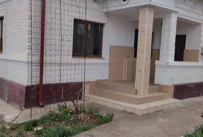 Casă individuală cu 5 camere cu Canalizare în Mărăcineni - 2