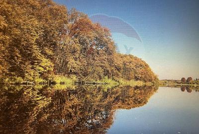 Teren cu deschidere la lac 1,430mp - 2