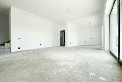 Casă individuală cu 4 camere cu Canalizare în Chinteni - 2