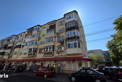 Apartament cu 4 camere în Central - 12