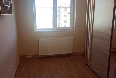 Apartament cu 2 camere decomandat în Lenin - 3