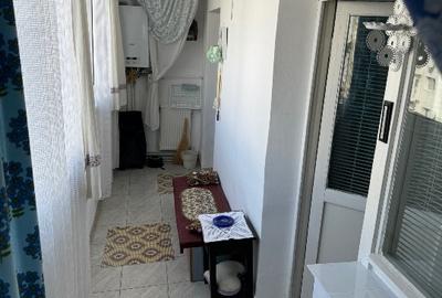 Apartament 3 camere Str Milcov langa bazarul de rusi 71 m2 - 2