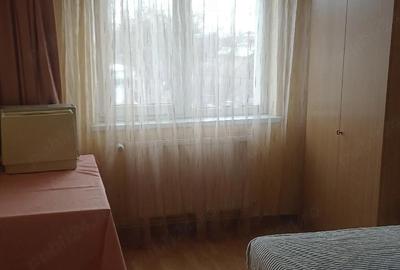 Apartament cu 4 camere decomandat în Burdujeni - 1