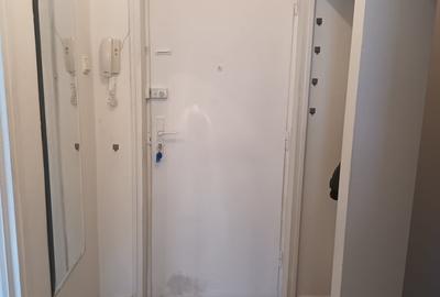 Apartament semidecomandat în Gara de Nord - 1