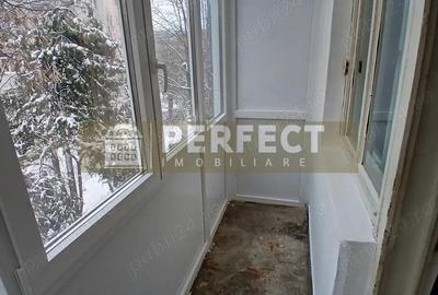 Apartament cu 3 camere semidecomandat în Baraolt