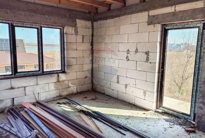 Casa / Vila cu 4 camere de vanzare /zona Baltag - 18