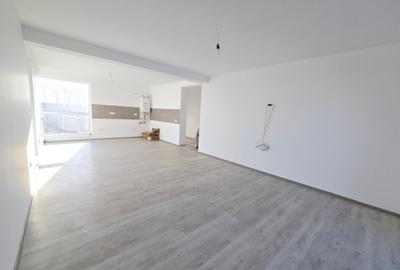 Casa parter - 3 camere  - beci - pod - 200 m de RTB - incalzire pardoseala - 4