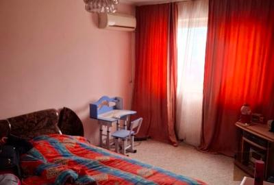 Apartament cu 4 camere semidecomandat, mobilat în Ostroveni - 8