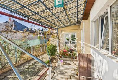 Casa+spatiu comercial in Ghioroc, vanzare in rate - 2