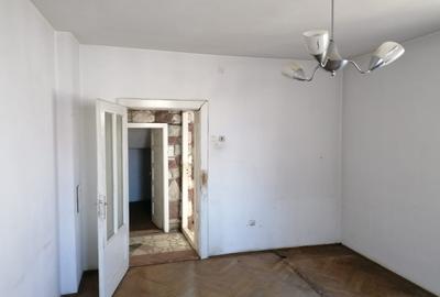 Casa zona Grivitei cu teren de 1000 mp. - 7