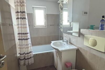 Apartament cu 3 camere semidecomandat, mobilat în Aradului - 12