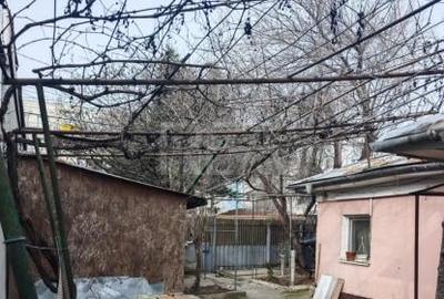 Casa 3 camere-Teren 210mp- Sector 5 - 10