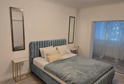 Apartament 3 camere de inchiriat Decebal - 2