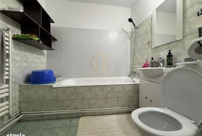 Apartament cu 3 camere decomandat în Nicolina - 4