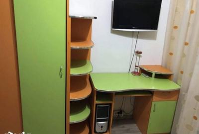 Apartament cu 4 camere decomandat în Central - 1