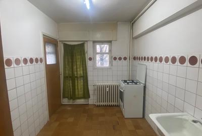 Apartament cu 2 camere decomandat în Unirii - 3