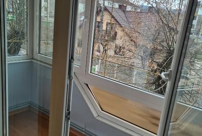 Apartament cu 3 camere decomandat, mobilat în Central - 2