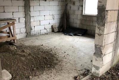 Casă cu 3 camere cu Teren 275 Mp în Apollo - 2