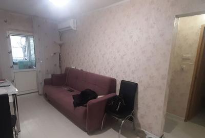 Apartament cu 2 camere decomandat în Crângași - 10