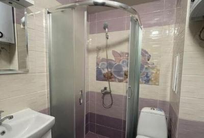 De inchiriat o camera Florilor - 1