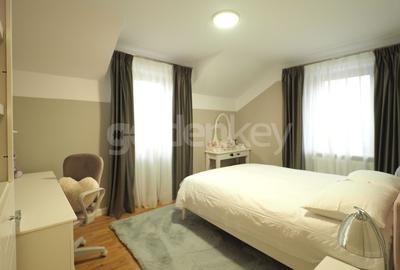 Vila cocheta amplasata langa padure cu piscina proprie - 19