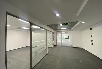 Spatiu pentru birouri 335 mp cu piscina si sala de fitness - 5