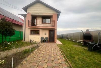 Casă cu 4 camere în Central - 6