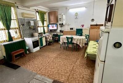Casă individuală cu 4 camere cu Canalizare în Brătianu - 5