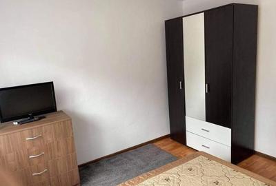Apartament cu 2 camere decomandat în Calafat - 2