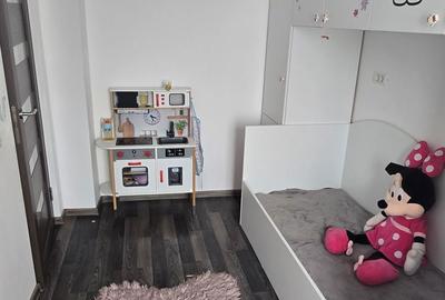 Apartament cu 3 camere semidecomandat în Central - 8