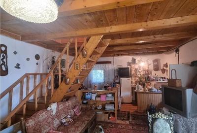 Casă cu 3 camere în Central - 2