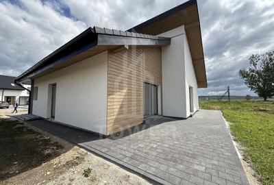 Casă pe un singur nivel INDEPENDENTĂ ENERGETIC - Cartier NOU - 2